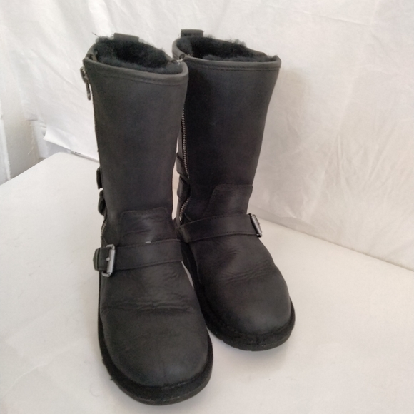 UGG Kids Kaila Boot size 13 Black Leather Shearling Lined - Picture 12 of 16